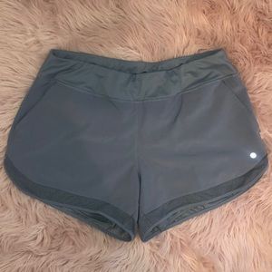 Athletic shorts w/ built-in spandex & pockets!